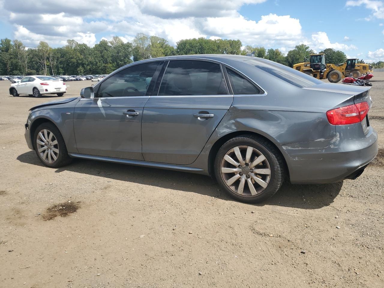 2015 Audi A4 Premium - Фото 2