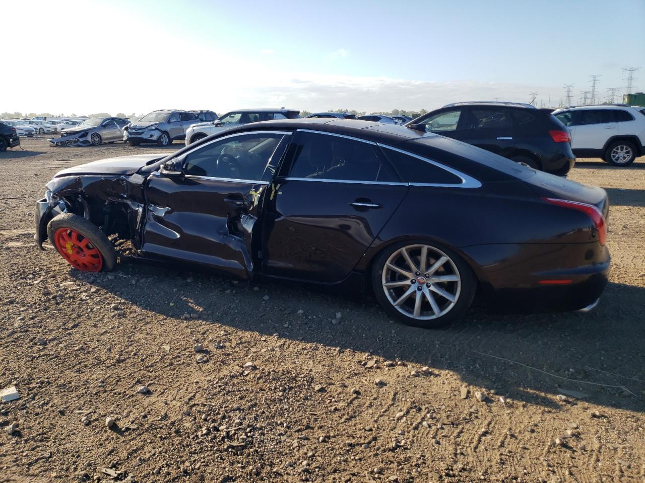 2014 Jaguar Xj - Фото 2