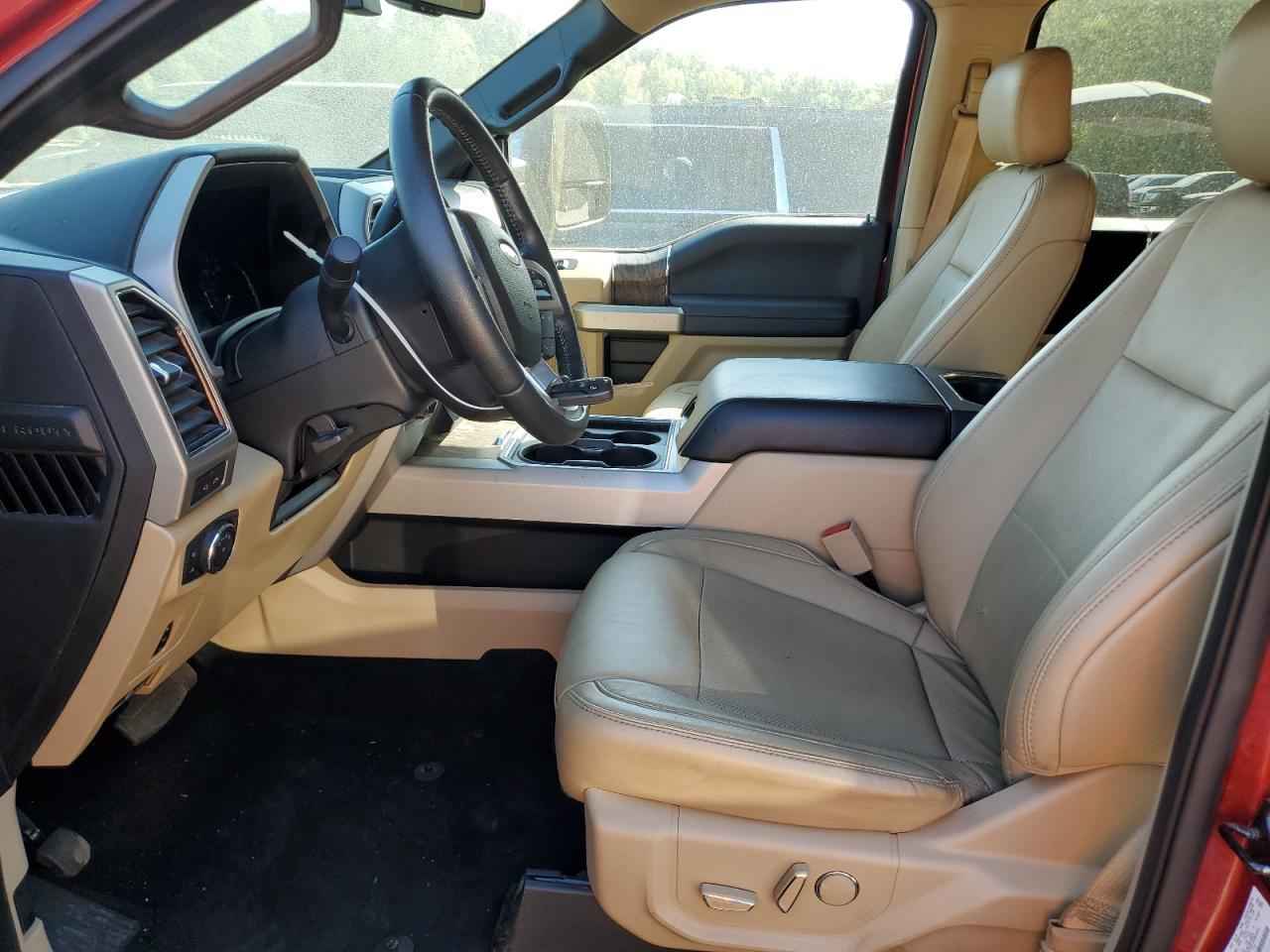 2019 Ford F350 Super Duty - Фото 7