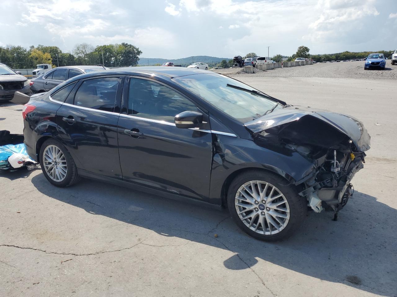 2014 Ford Focus Titanium - Image 4