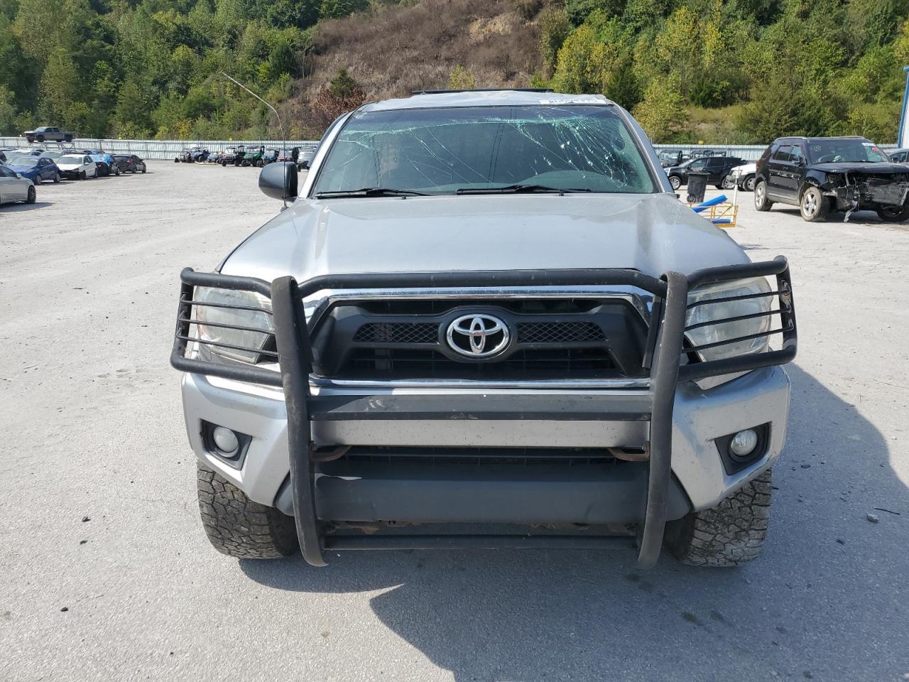 2014 Toyota Tacoma Double Cab - Image 5