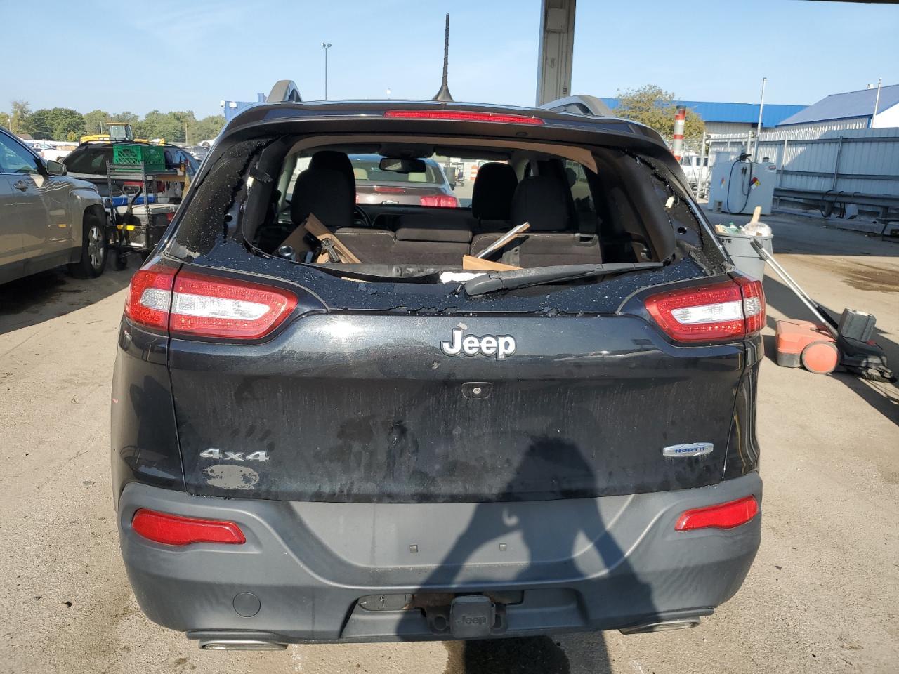 2016 Jeep Cherokee Latitude - Фото 6