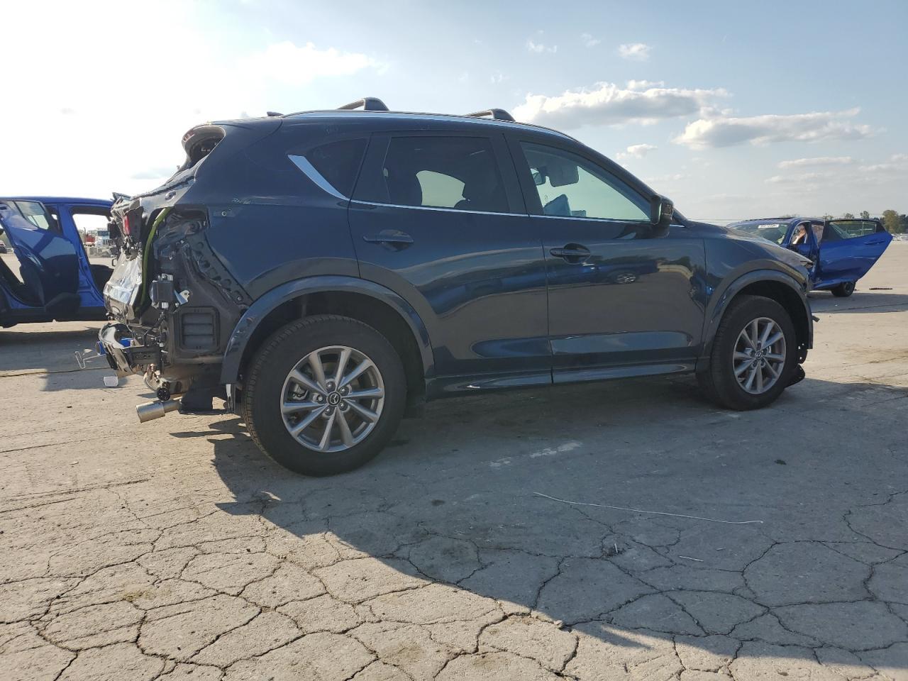 2025 Mazda Cx-5 Preferred - Фото 3