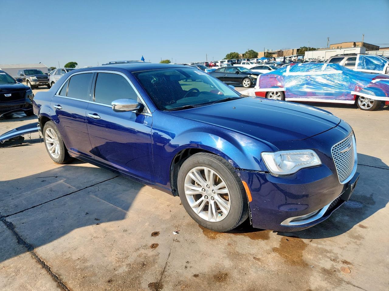 2017 Chrysler 300C - Фото 4