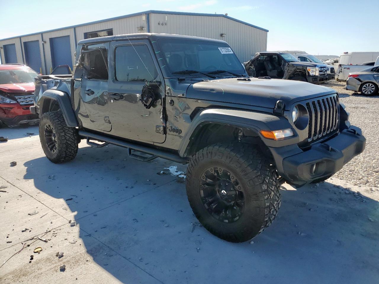 2020 Jeep Gladiator Sport - Фото 4