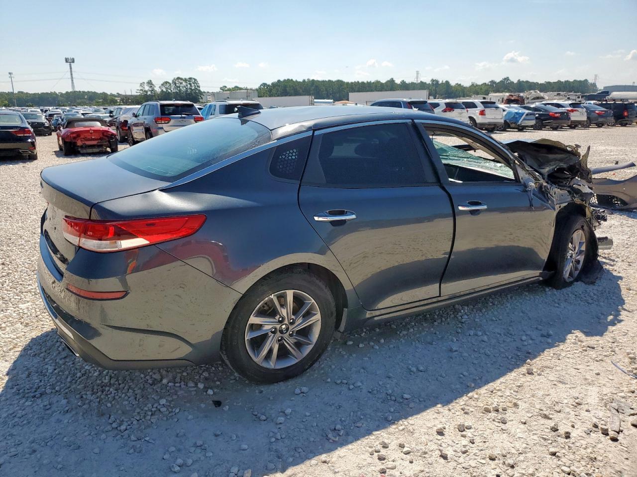 2020 Kia Optima Lx - Фото 3