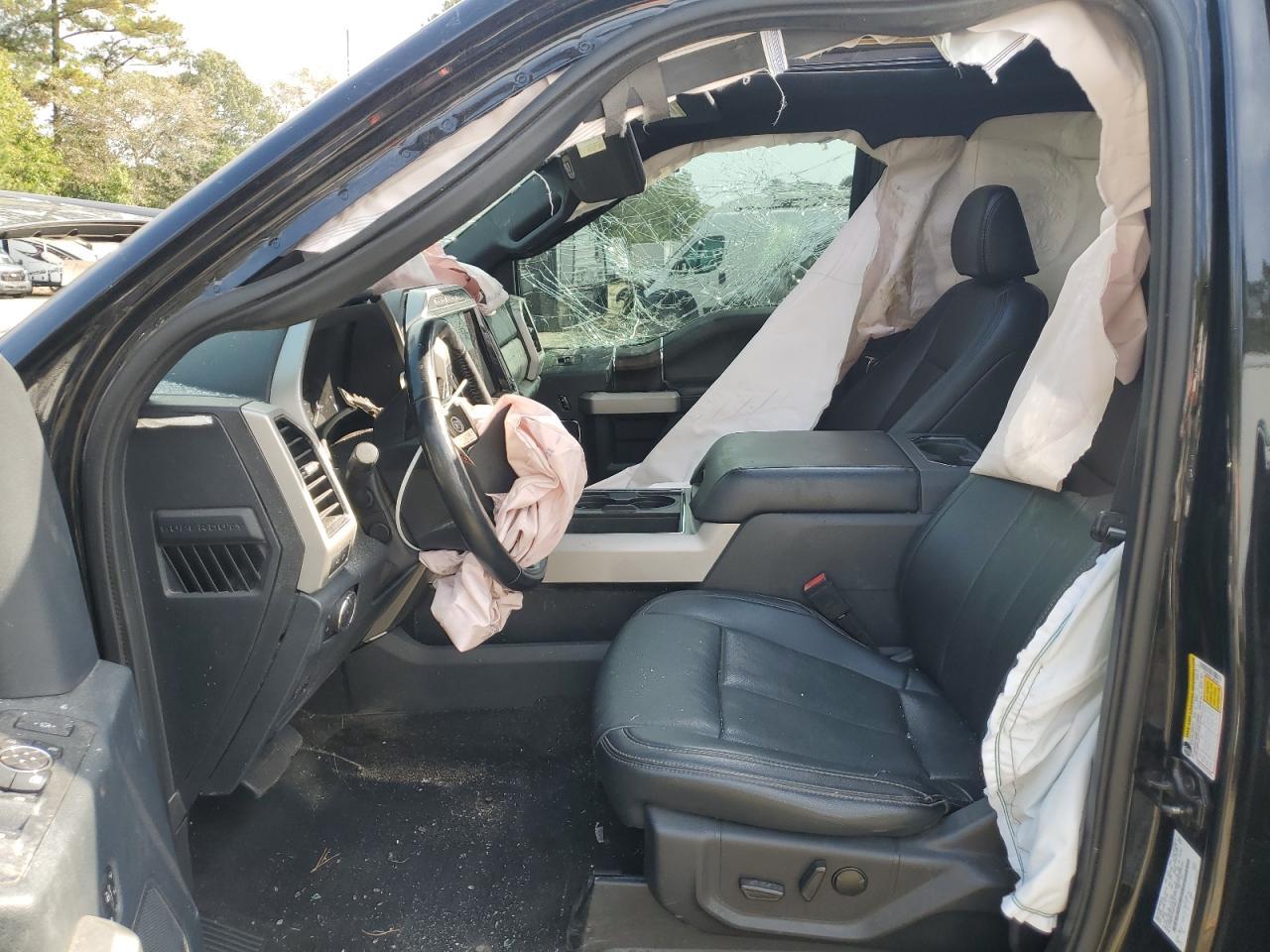 2022 Ford F350 Super Duty - Image 7