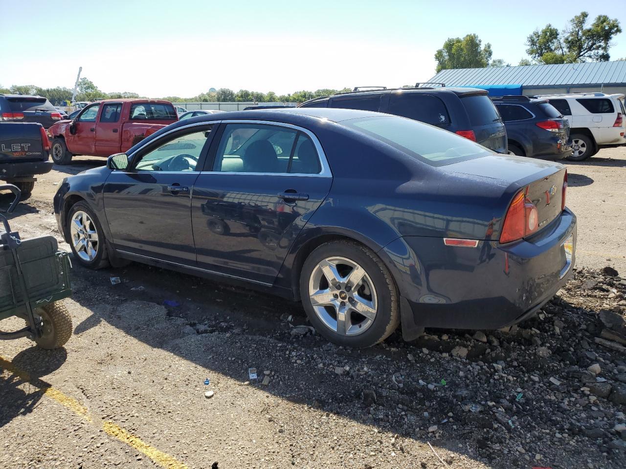 2010 Chevrolet Malibu 1Lt - Фото 2