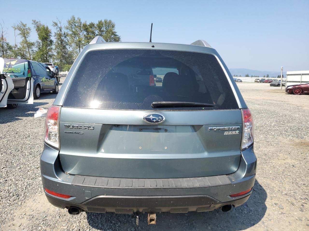 2013 Subaru Forester Touring - Фото 6