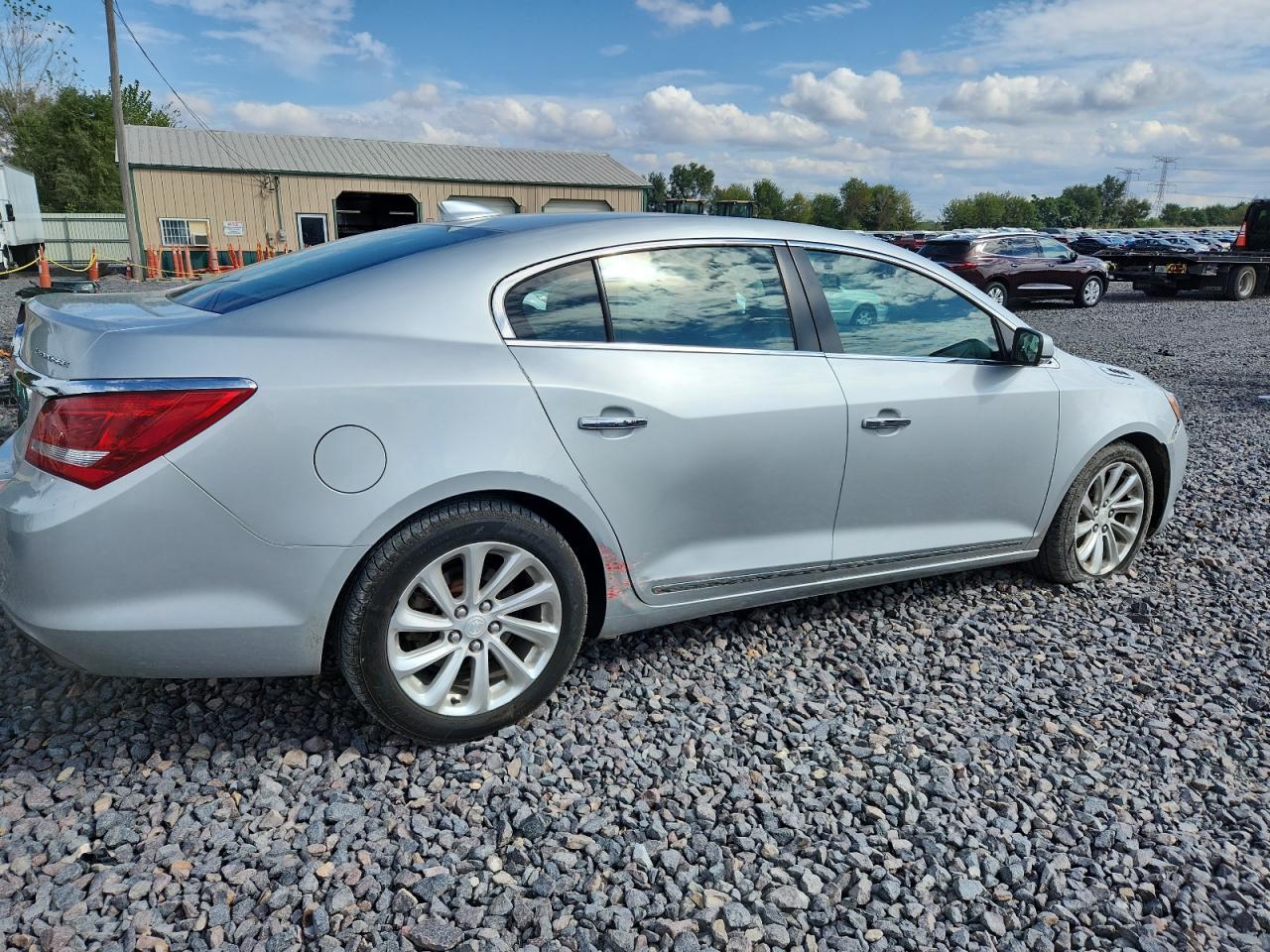 2015 Buick Lacrosse - Фото 3