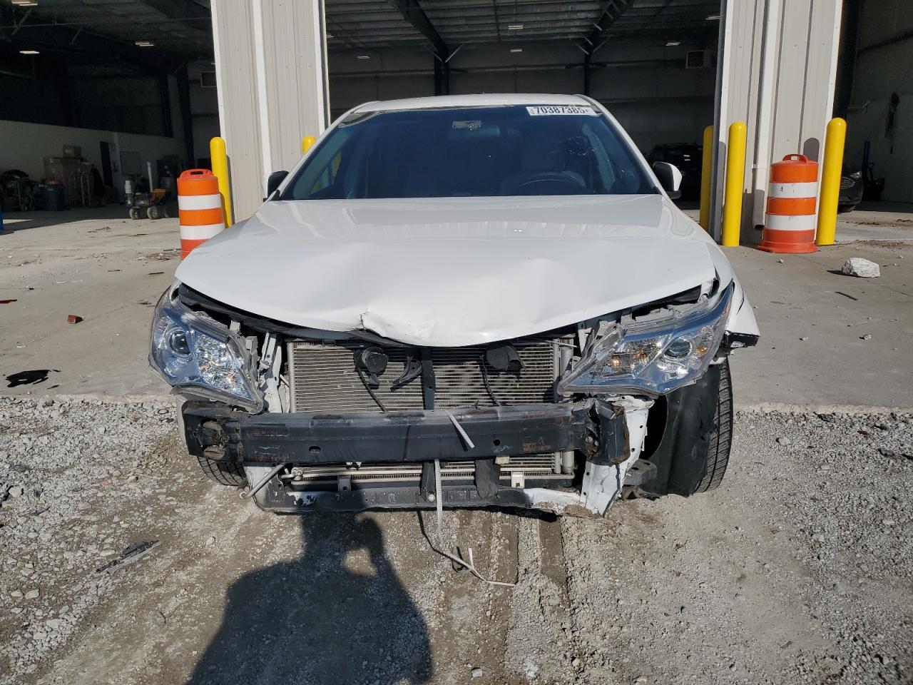2014 Toyota Camry L - Фото 5