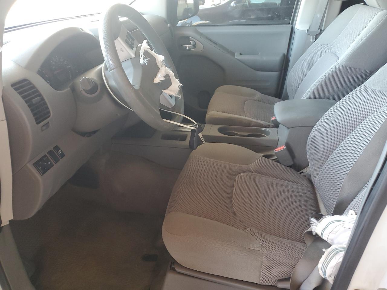 2018 Nissan Frontier S - Image 7
