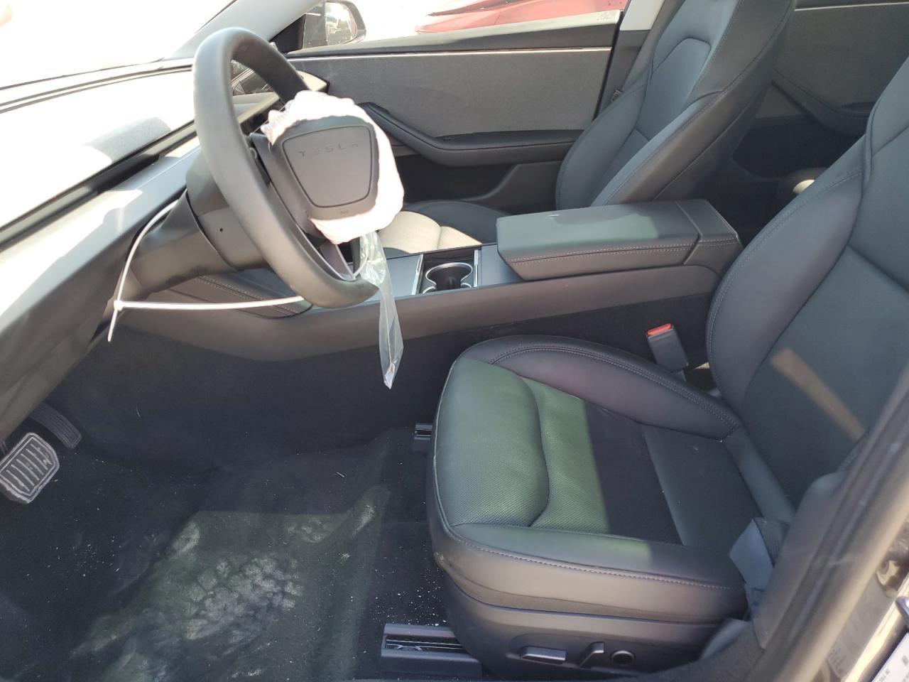 2024 Tesla Model 3 - Фото 7