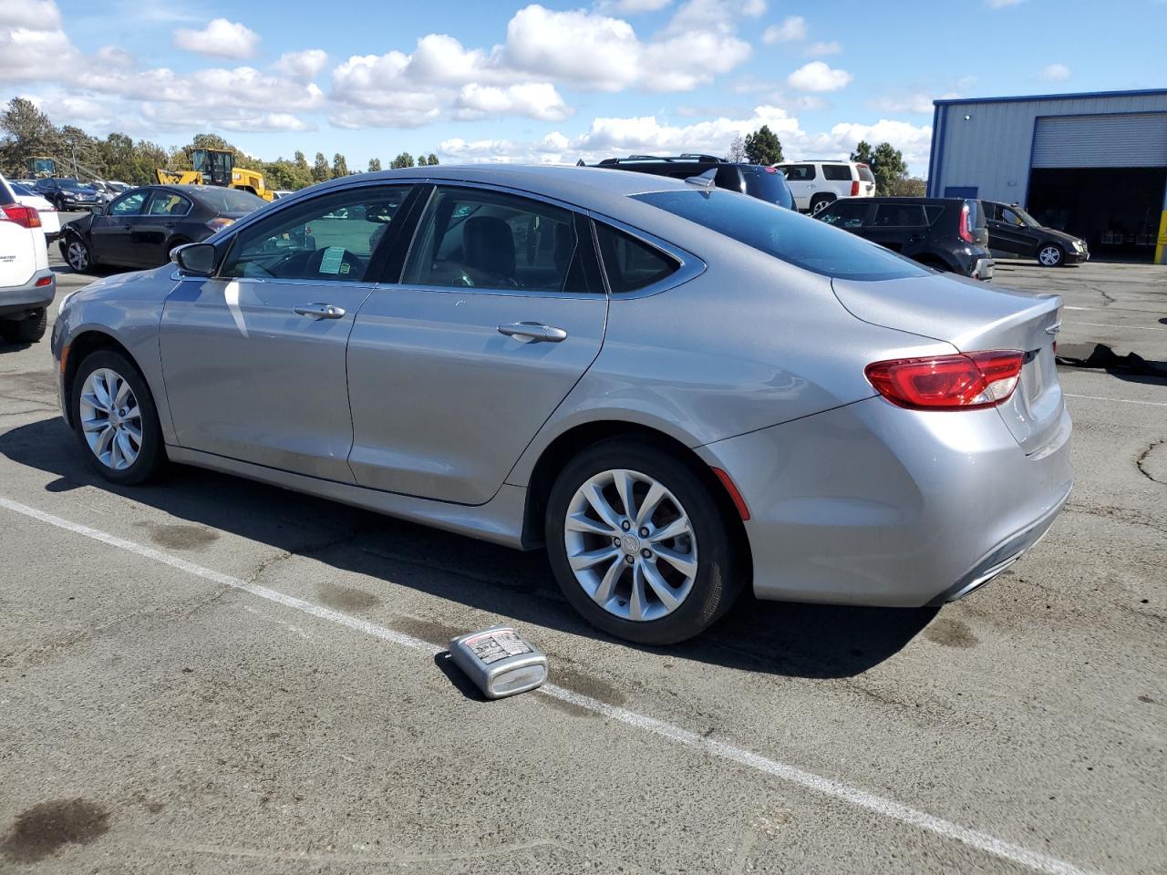 2016 Chrysler 200 C - Фото 2