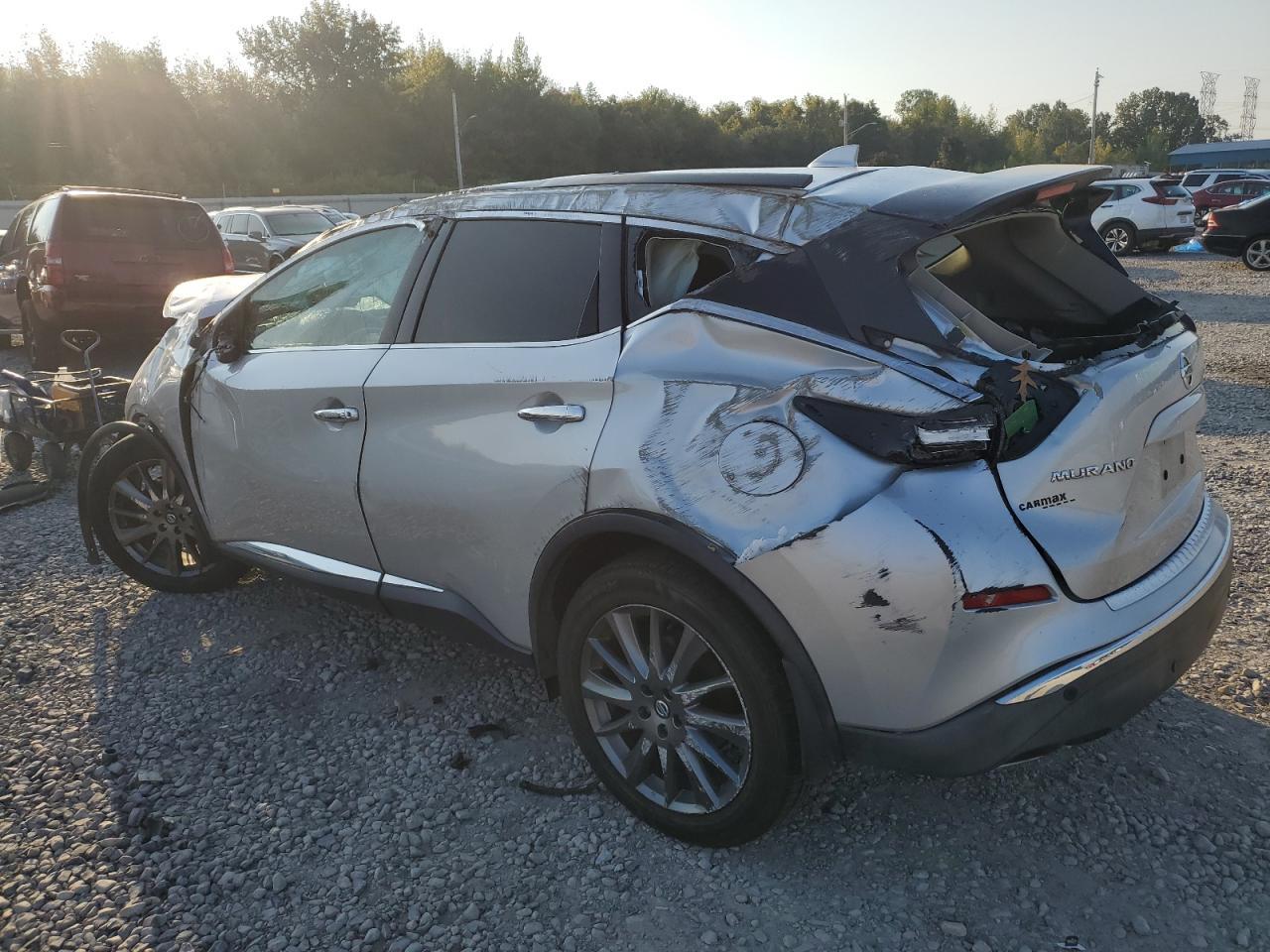 2021 Nissan Murano Sv - Image 2