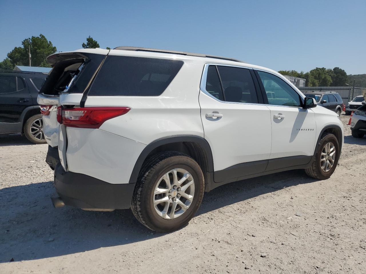 2019 Chevrolet Traverse Lt - Фото 3