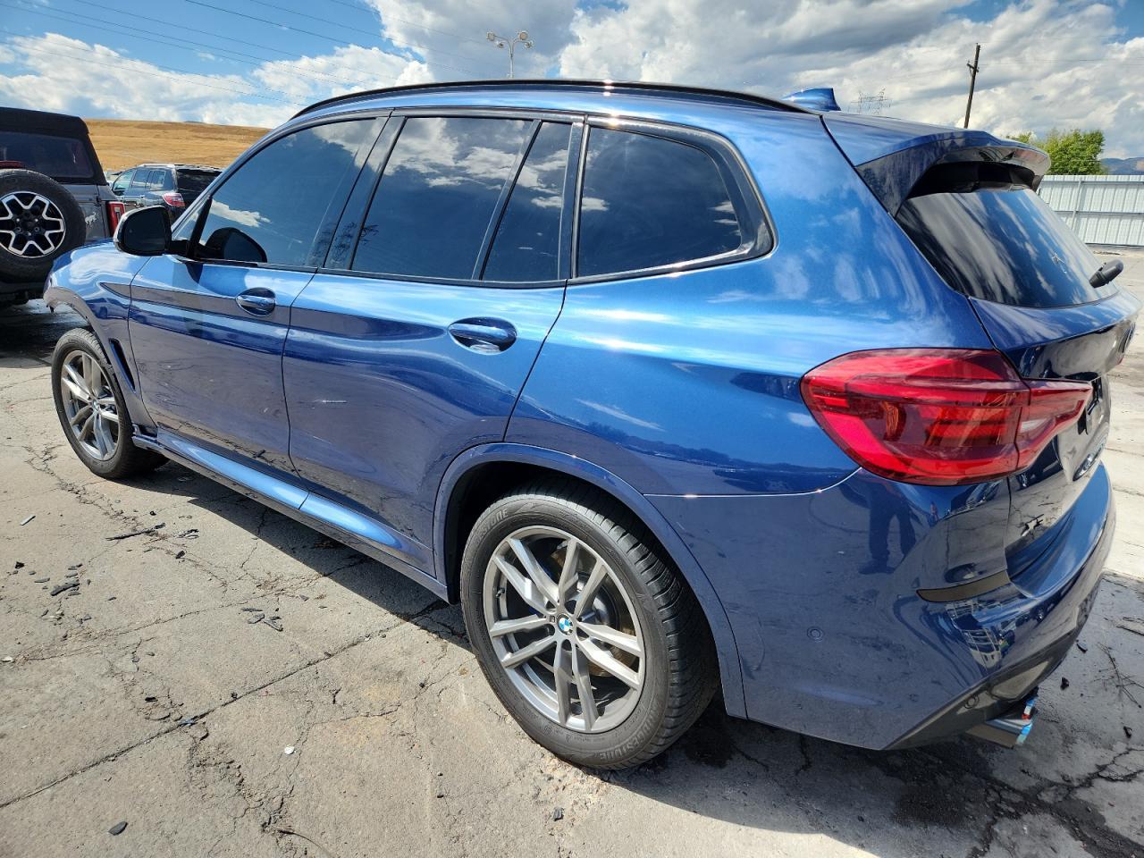 2019 BMW X3 xDrivem40I - Фото 2