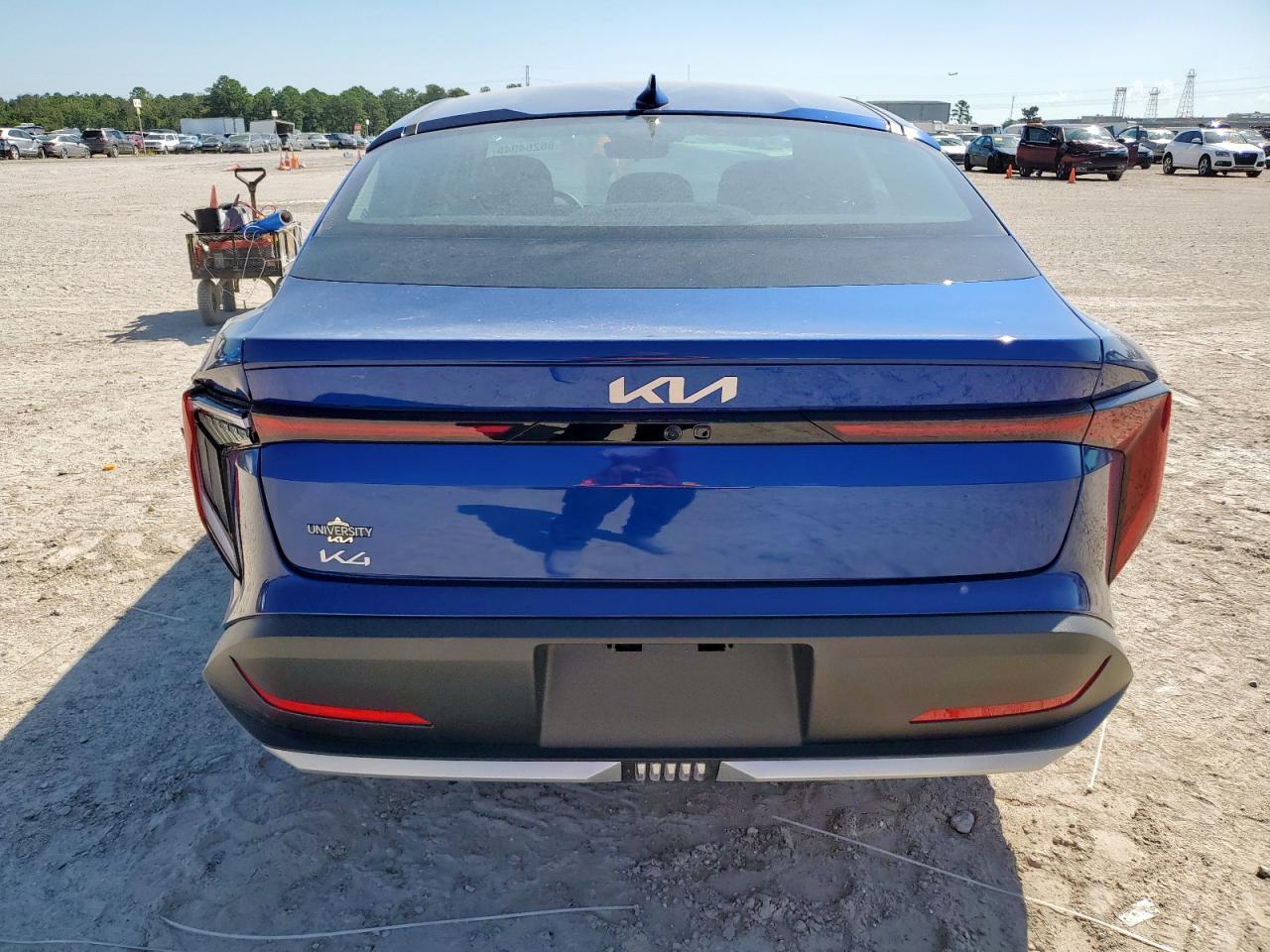 2025 Kia K4 Ex - Фото 6