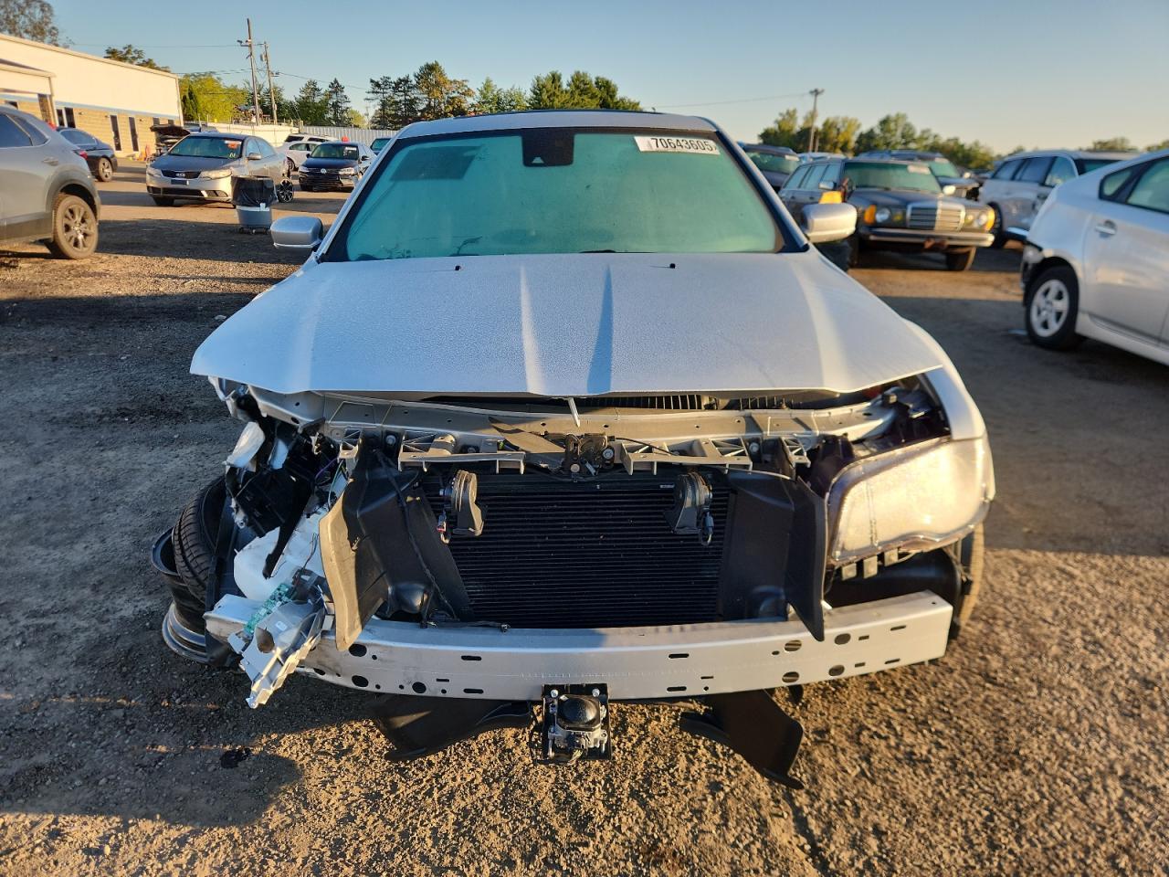 2023 Chrysler 300 S - Фото 5