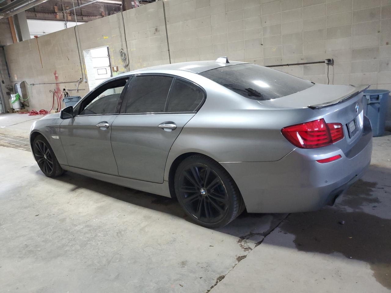 2011 BMW 535 Xi - Фото 2