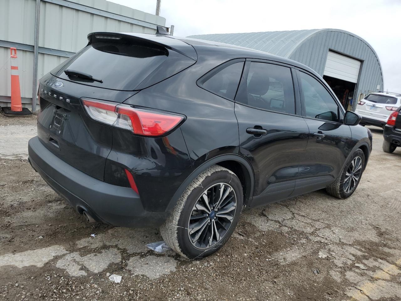 2021 Ford Escape Se - Image 3