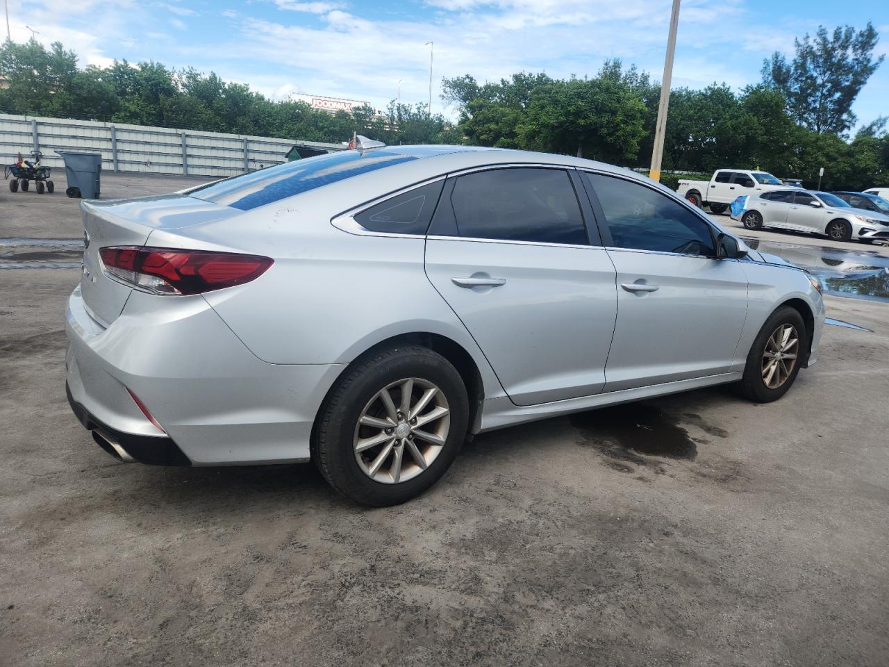 2019 Hyundai Sonata Se - Фото 3