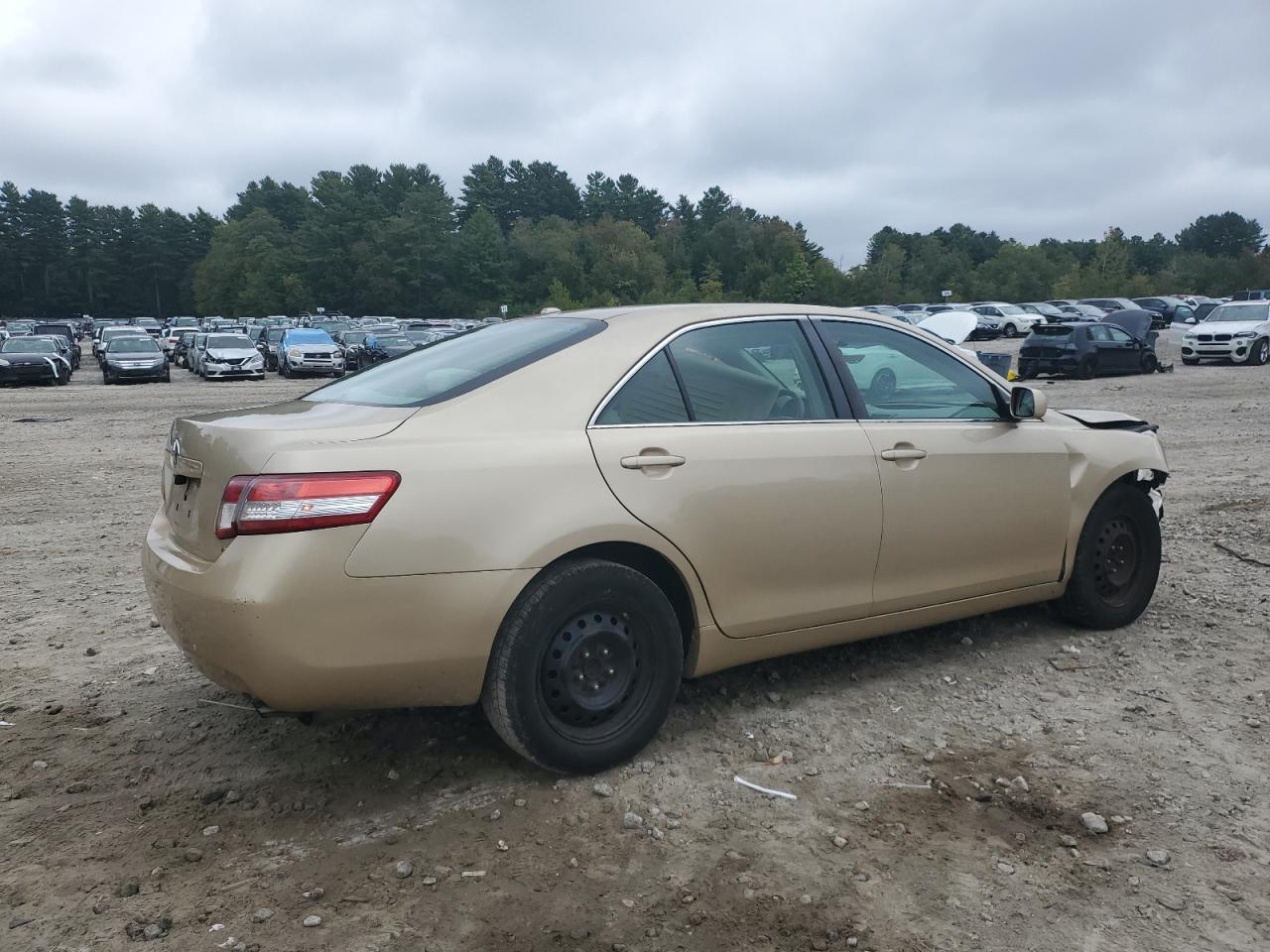 2011 Toyota Camry Base - Image 3