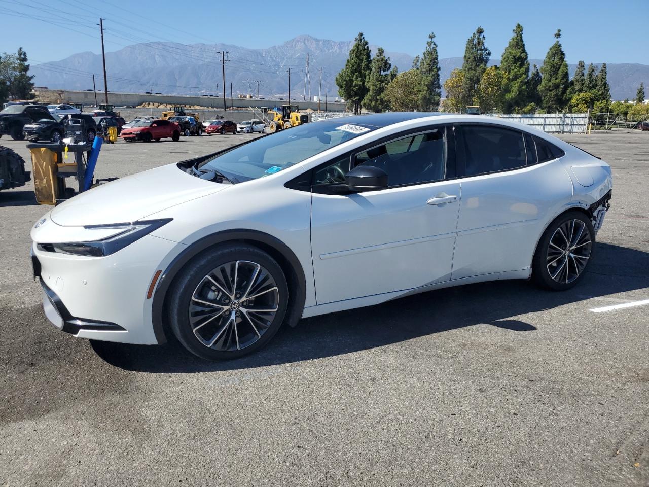 2024 Toyota Prius Le