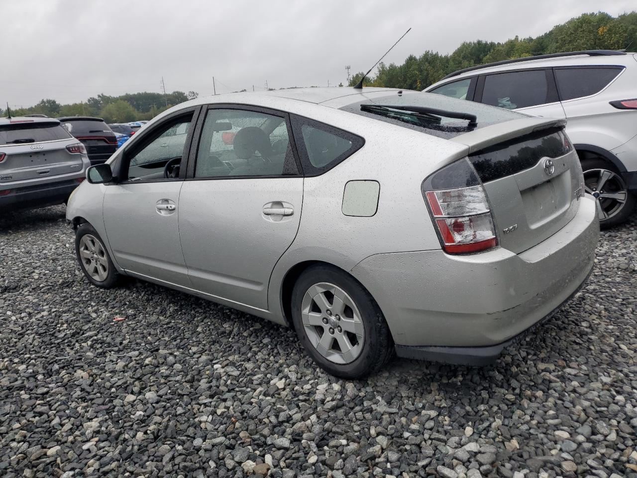 2005 Toyota Prius Base - Image 2