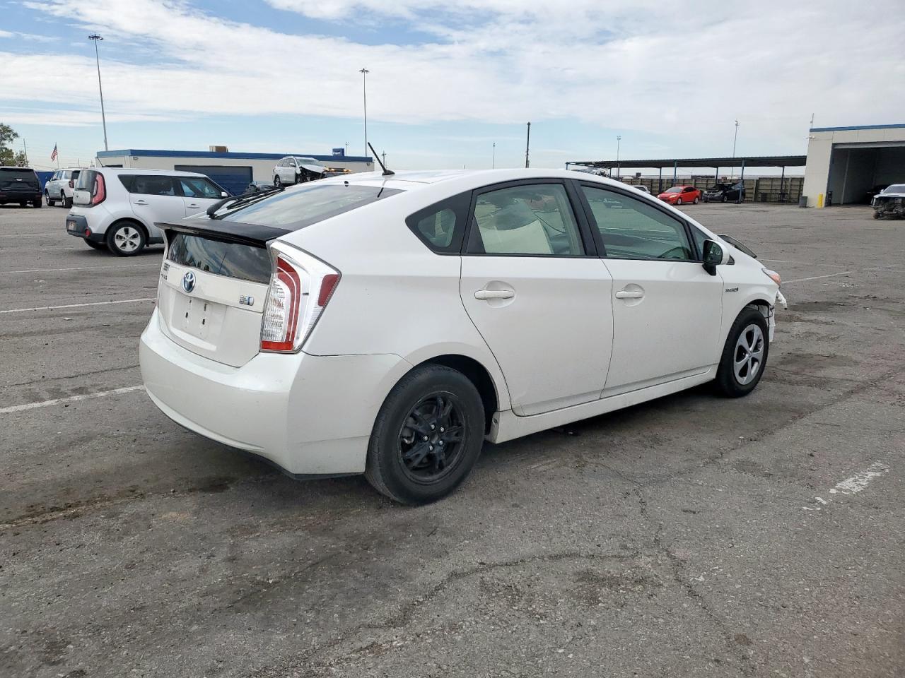 2014 Toyota Prius - Фото 3