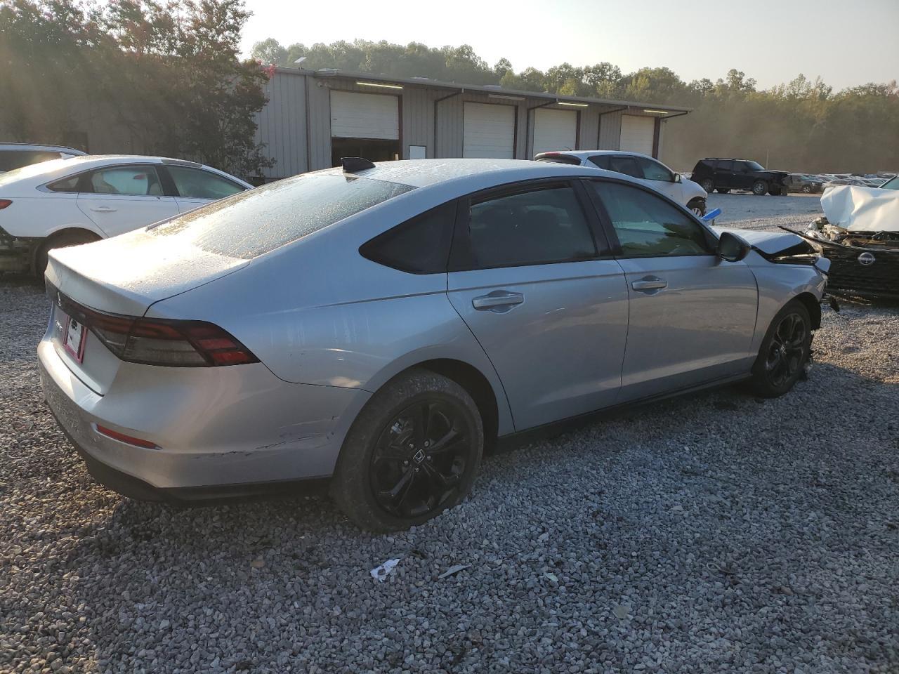 2025 Honda Accord Se - Фото 3