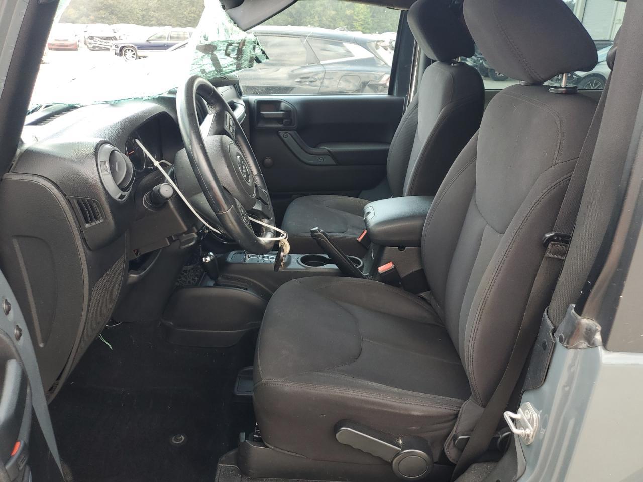 2014 Jeep Wrangler Sport - Фото 7