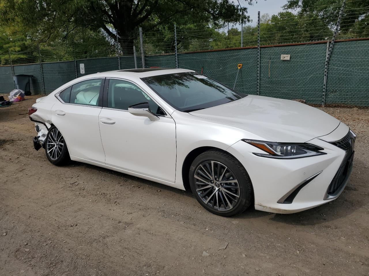 2023 Lexus Es 350 Base - Image 4