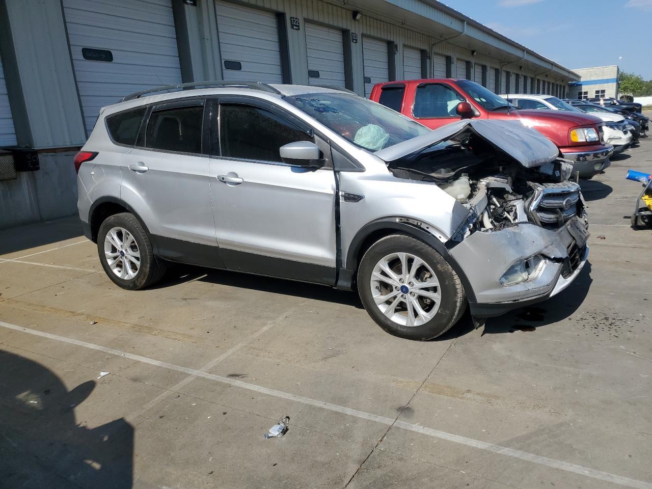 2019 Ford Escape Sel - Фото 4