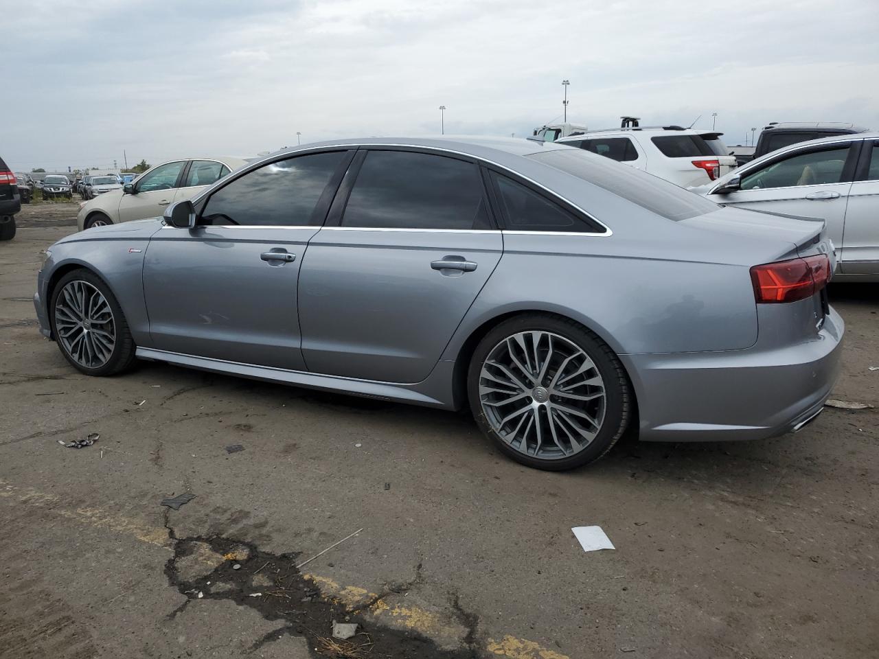 2016 Audi A6 Premium Plus - Фото 2