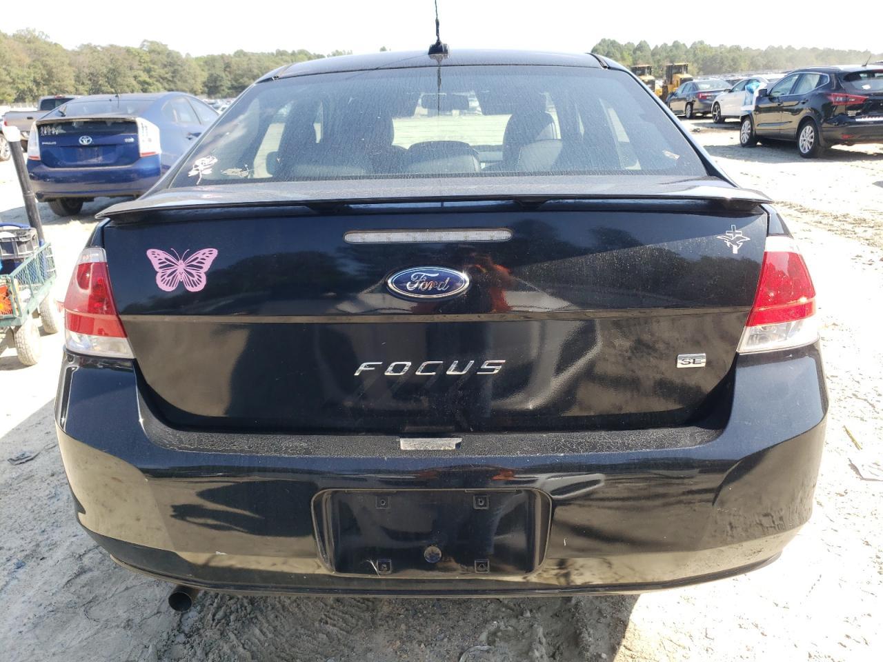 2011 Ford Focus Se - Фото 6