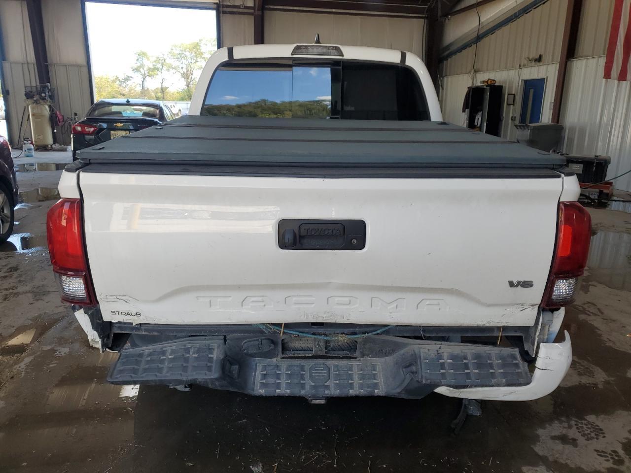 2019 Toyota Tacoma Double Cab - Image 6