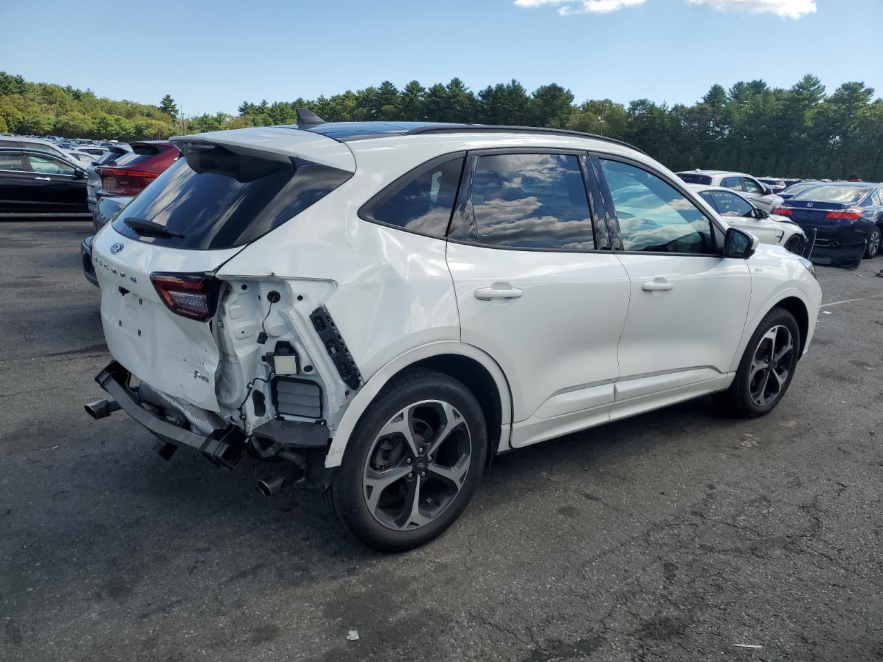 2023 Ford Escape St Line Select - Фото 3