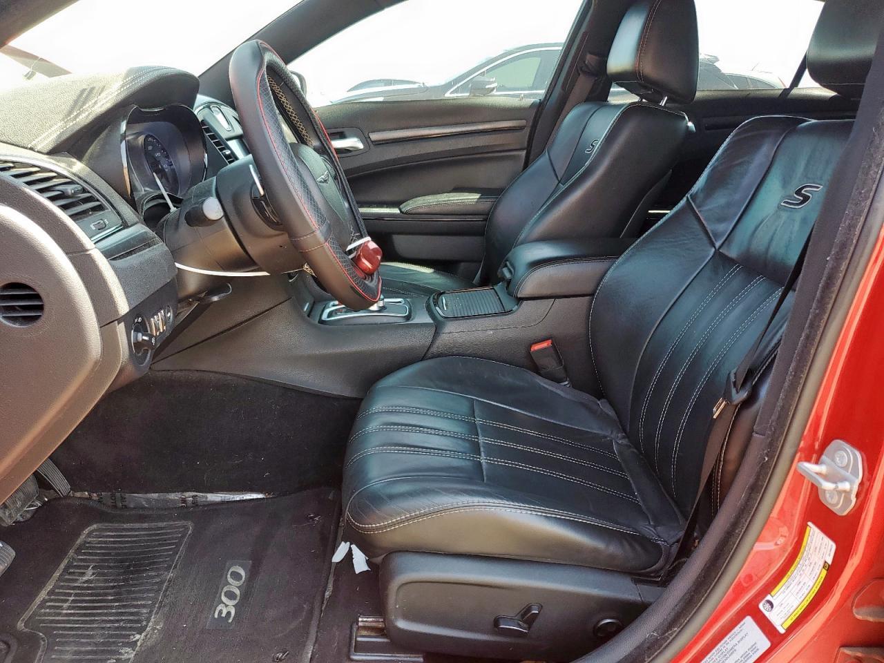 2016 Chrysler 300 S - Фото 7