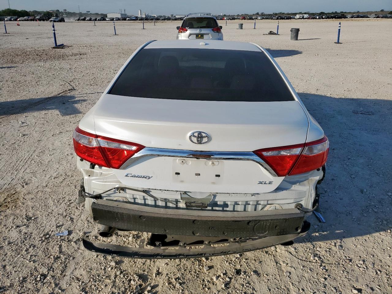 2016 Toyota Camry Xse - Image 6