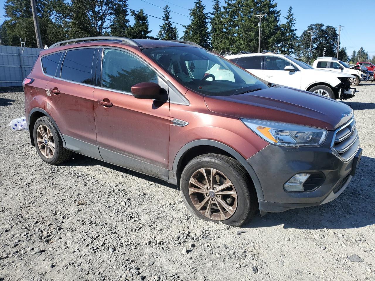2018 Ford Escape Se - Фото 4