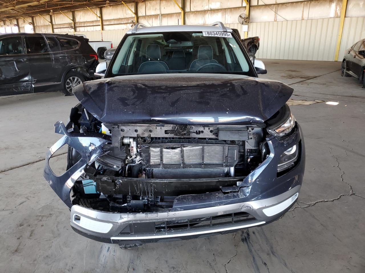 2025 Hyundai Venue Sel - Image 5