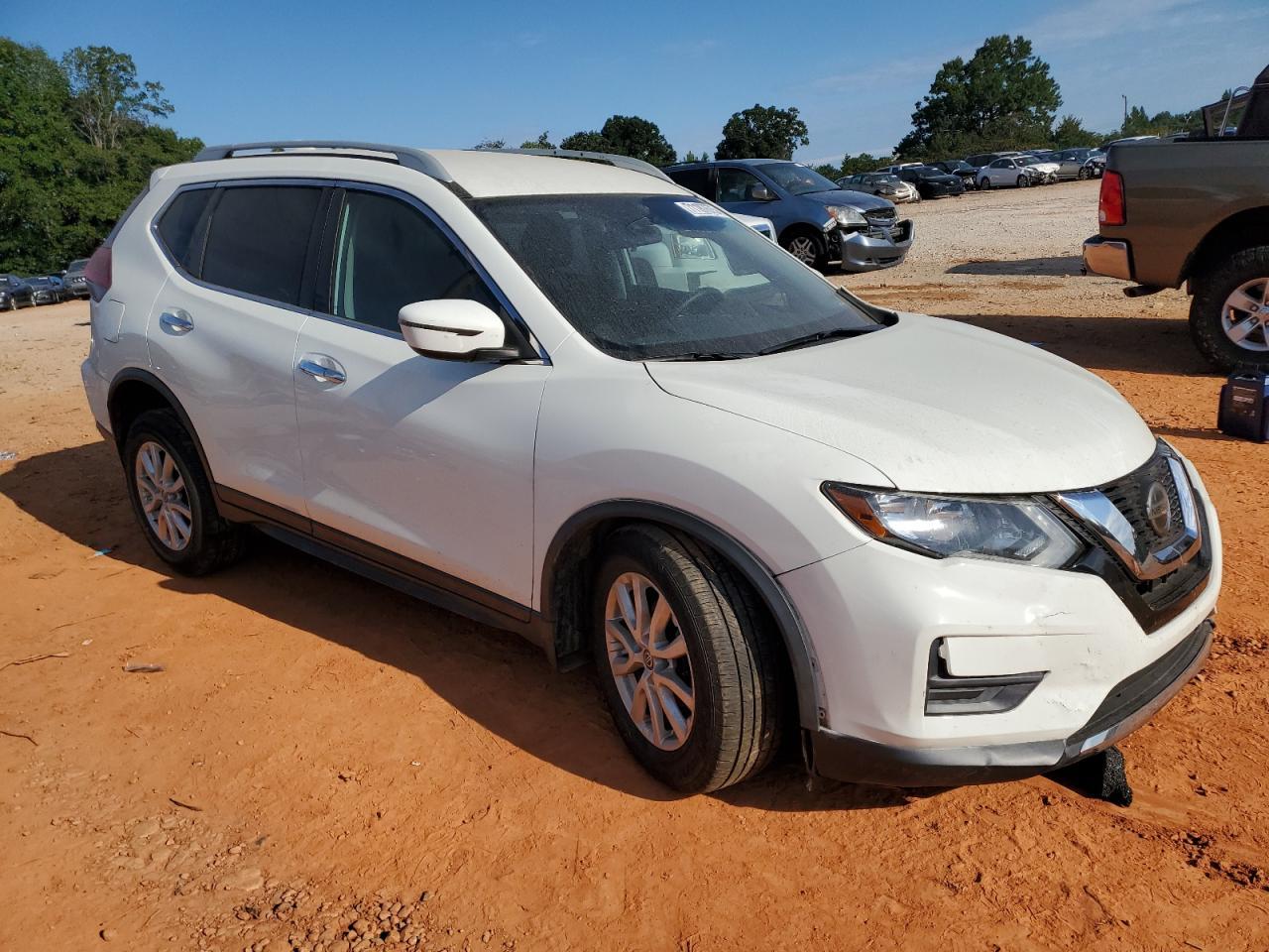 2020 Nissan Rogue S - Фото 4