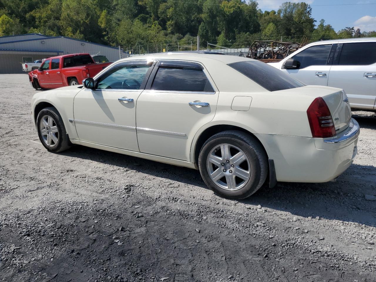 2005 Chrysler 300C - Фото 2