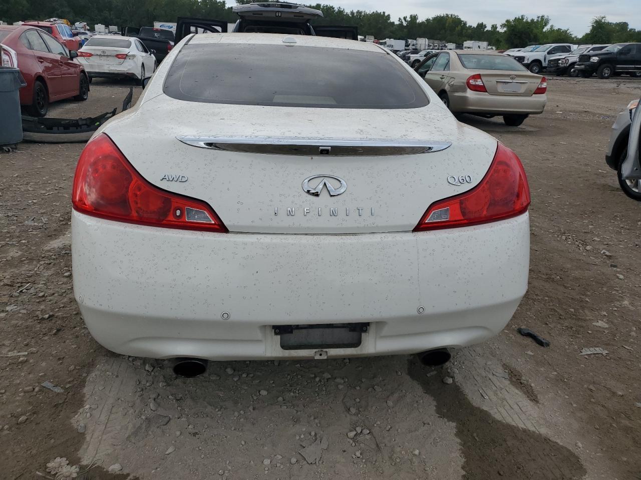 2014 Infiniti Q60 Journey - Image 6