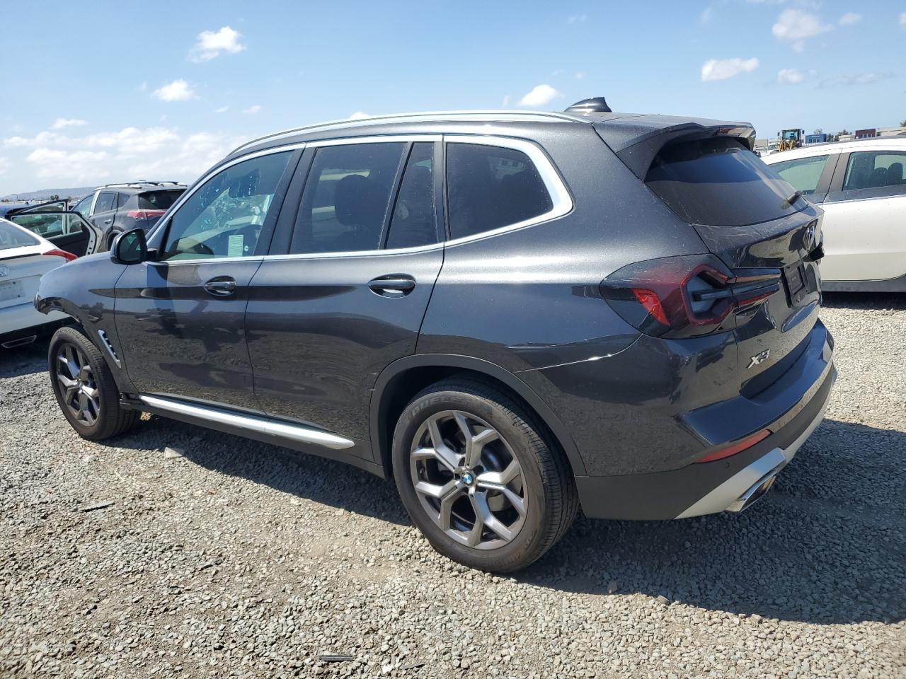 2023 BMW X3 Sdrive30I - Фото 2