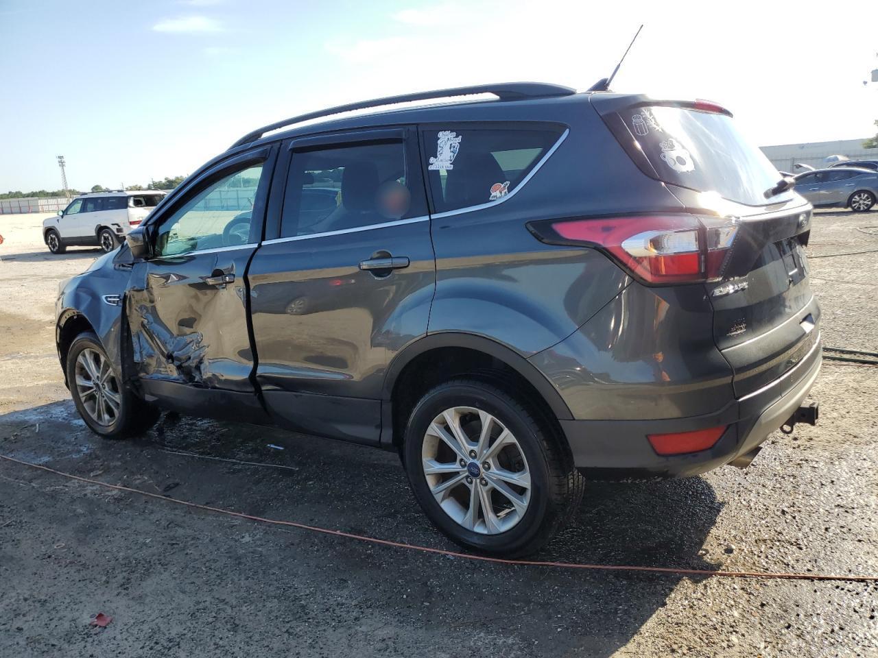 2018 Ford Escape Sel - Фото 2