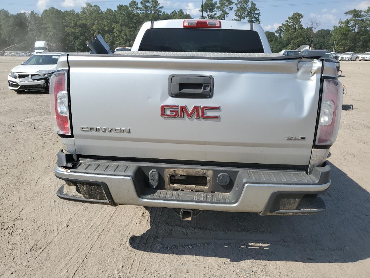 2017 GMC Canyon Sle - Image 6
