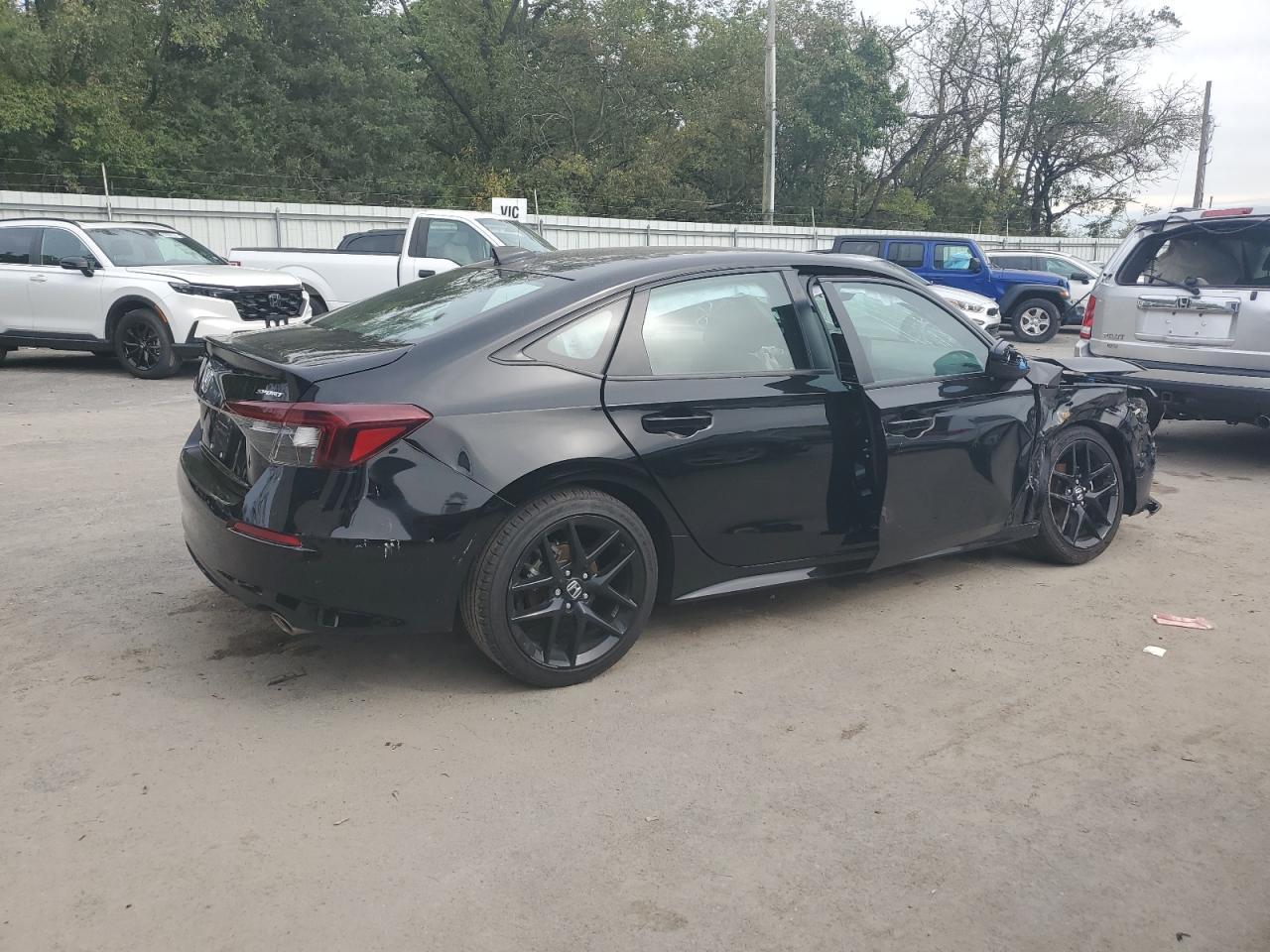 2025 Honda Civic Sport - Image 3
