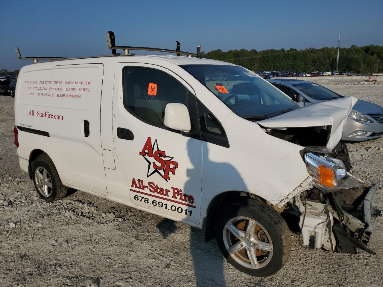 2017 Nissan Nv200 2.5S - Фото 4